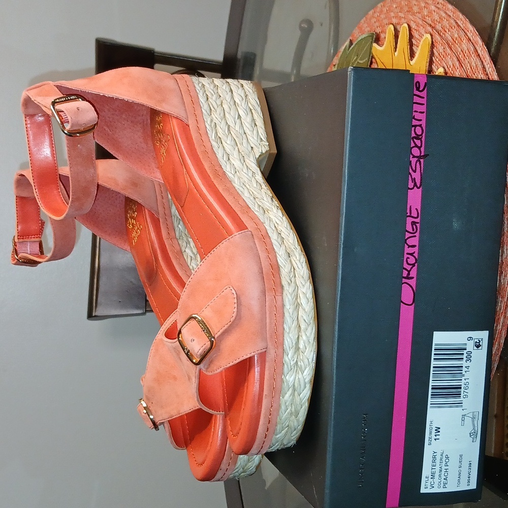 Vince Camuto Sandals